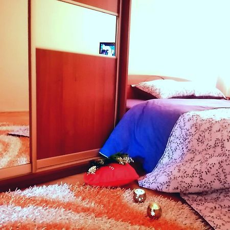Flat On Sheptytskykh Apartment Lviv Ngoại thất bức ảnh