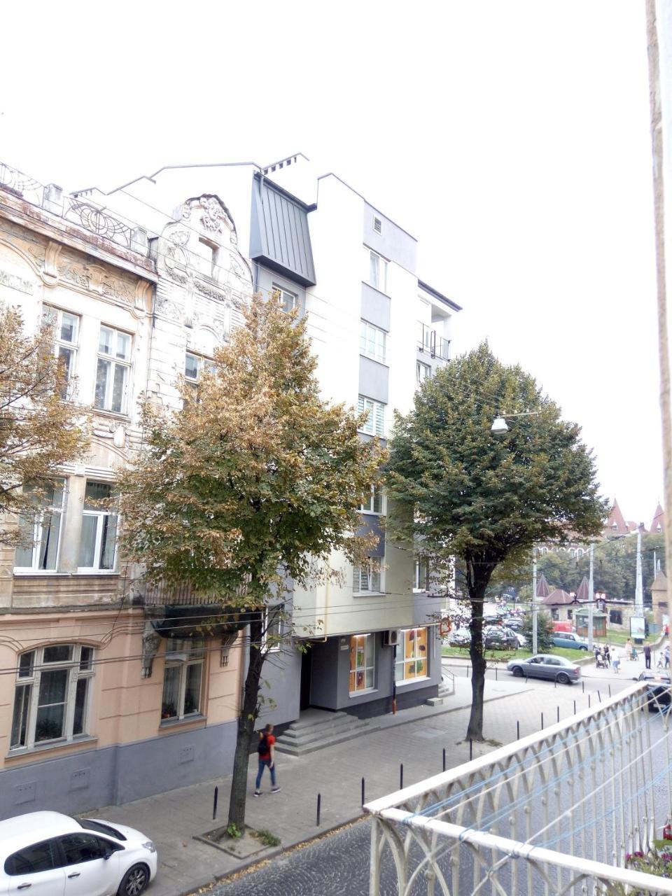 Flat On Sheptytskykh Apartment Lviv Ngoại thất bức ảnh